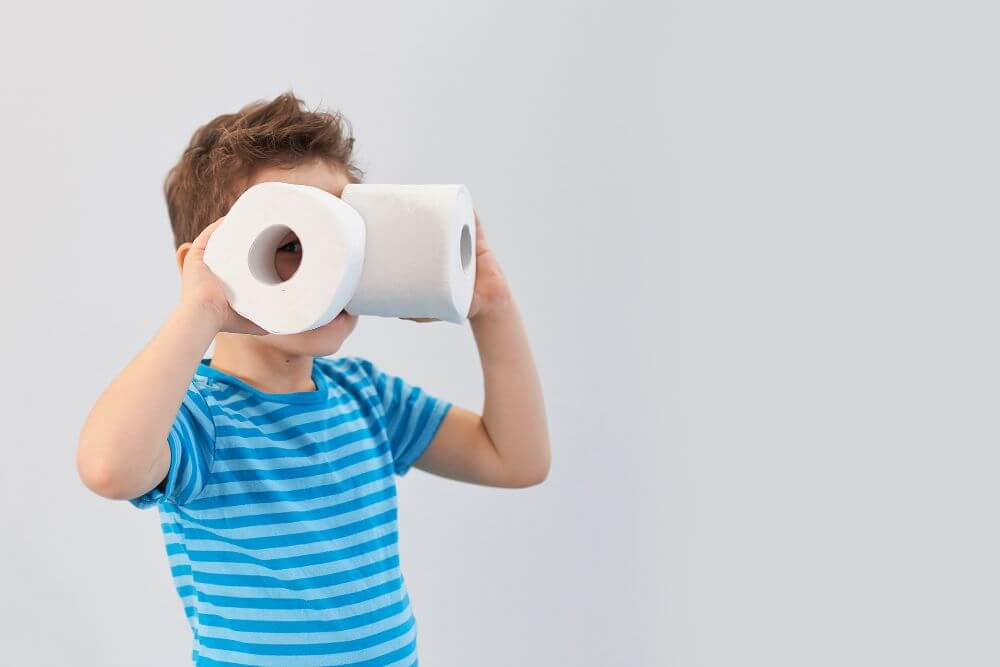 How To Make A Spy Kit For Kids - Creating Binoclulars